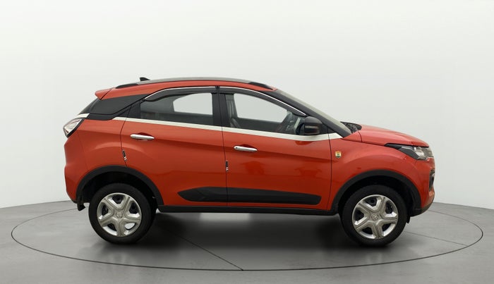 2023 Tata NEXON XM SUNROOF PETROL, Petrol, Manual, 46,086 km, Right Side View