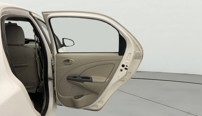 2014 Toyota Etios G, Petrol, Manual, 59,366 km, RHS Rear Door