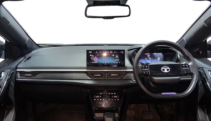 2024 Tata NEXON FEARLESS + SUNROOF AMT DUAL TONE 1.5 DIESEL, Diesel, Automatic, 39,493 km, Dashboard
