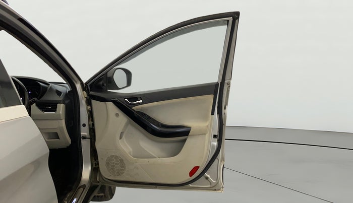 2021 Tata NEXON XZ PLUS DIESEL, Diesel, Manual, 60,679 km, RHS Front Door