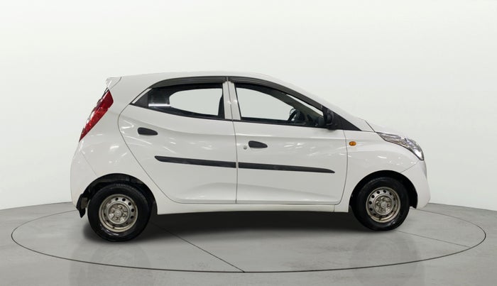 2016 Hyundai Eon ERA +, Petrol, Manual, 47,904 km, Right Side View