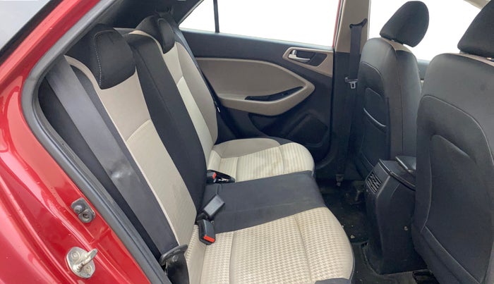 2019 Hyundai Elite i20 SPORTZ PLUS 1.2, Petrol, Manual, 57,954 km, Right Side Rear Door Cabin