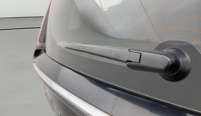 2022 Maruti XL6 ZETA MT, Petrol, Manual, 49,960 km, Rear Wiper
