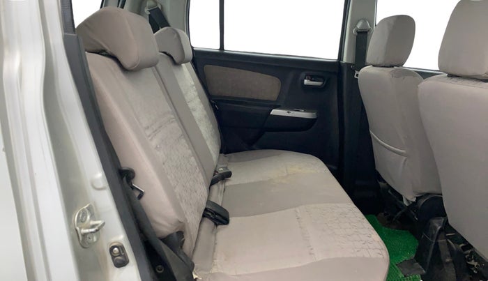 2015 Maruti Wagon R 1.0 VXI, Petrol, Manual, 47,824 km, Right Side Rear Door Cabin