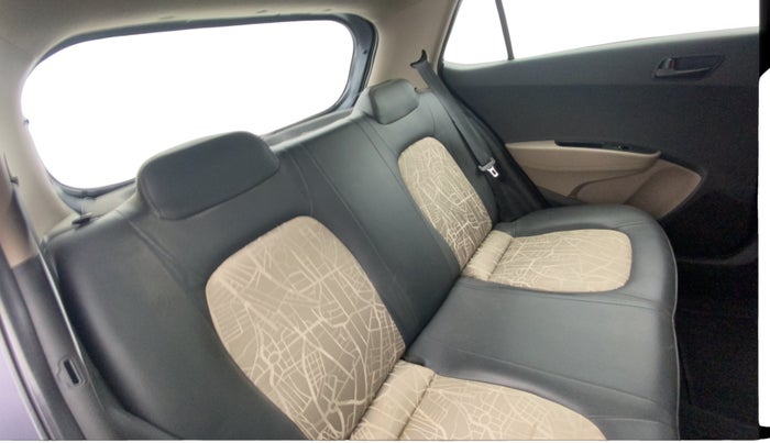 2016 Hyundai Grand i10 MAGNA 1.2 KAPPA VTVT, Petrol, Manual, 70,797 km, Right Side Rear Door Cabin