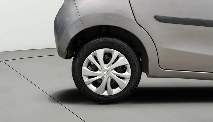 2017 Maruti Celerio ZXI AMT, Petrol, Automatic, 39,972 km, Right Rear Wheel