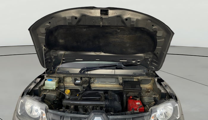 2017 Renault Kwid RXT 1.0 AMT, Petrol, Automatic, 1,01,121 km, Open Bonet