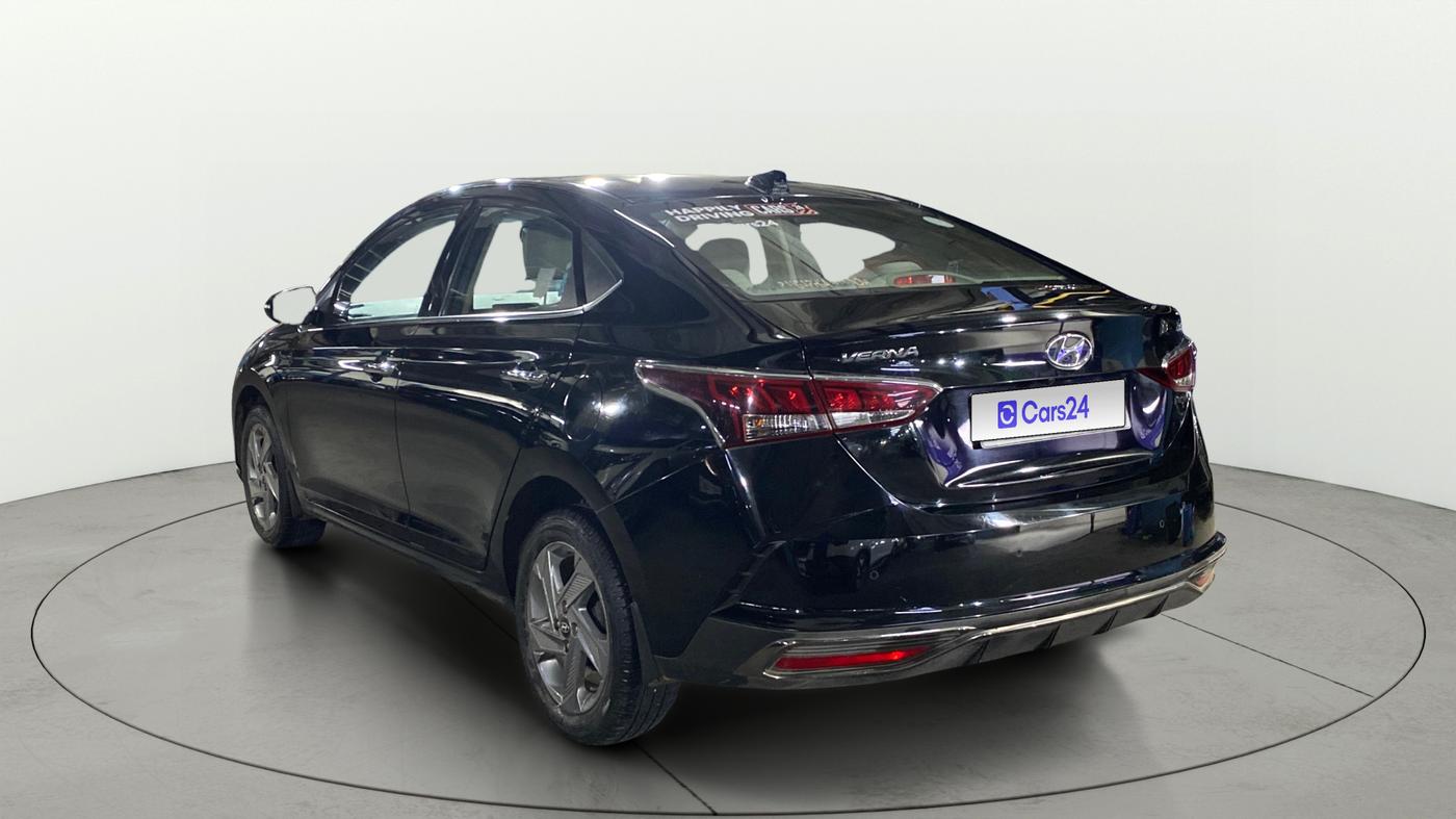 2022 Hyundai Verna SX 1.5 VTVT, Petrol, Manual, 29,322 km, Left Back Diagonal