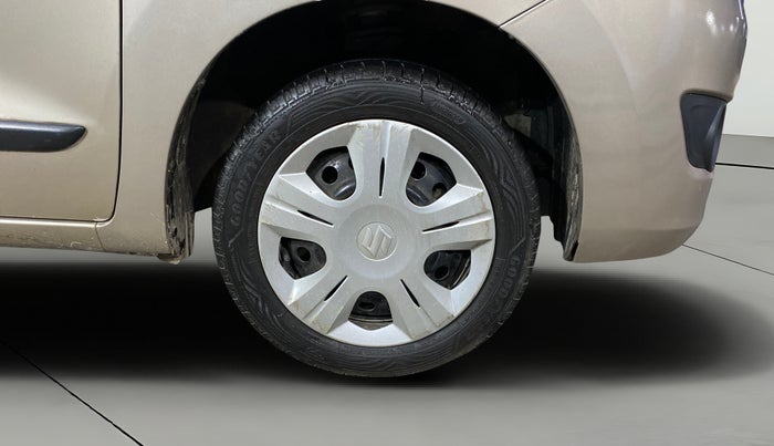 2014 Maruti Wagon R 1.0 VXI, Petrol, Manual, 30,795 km, Right Front Wheel