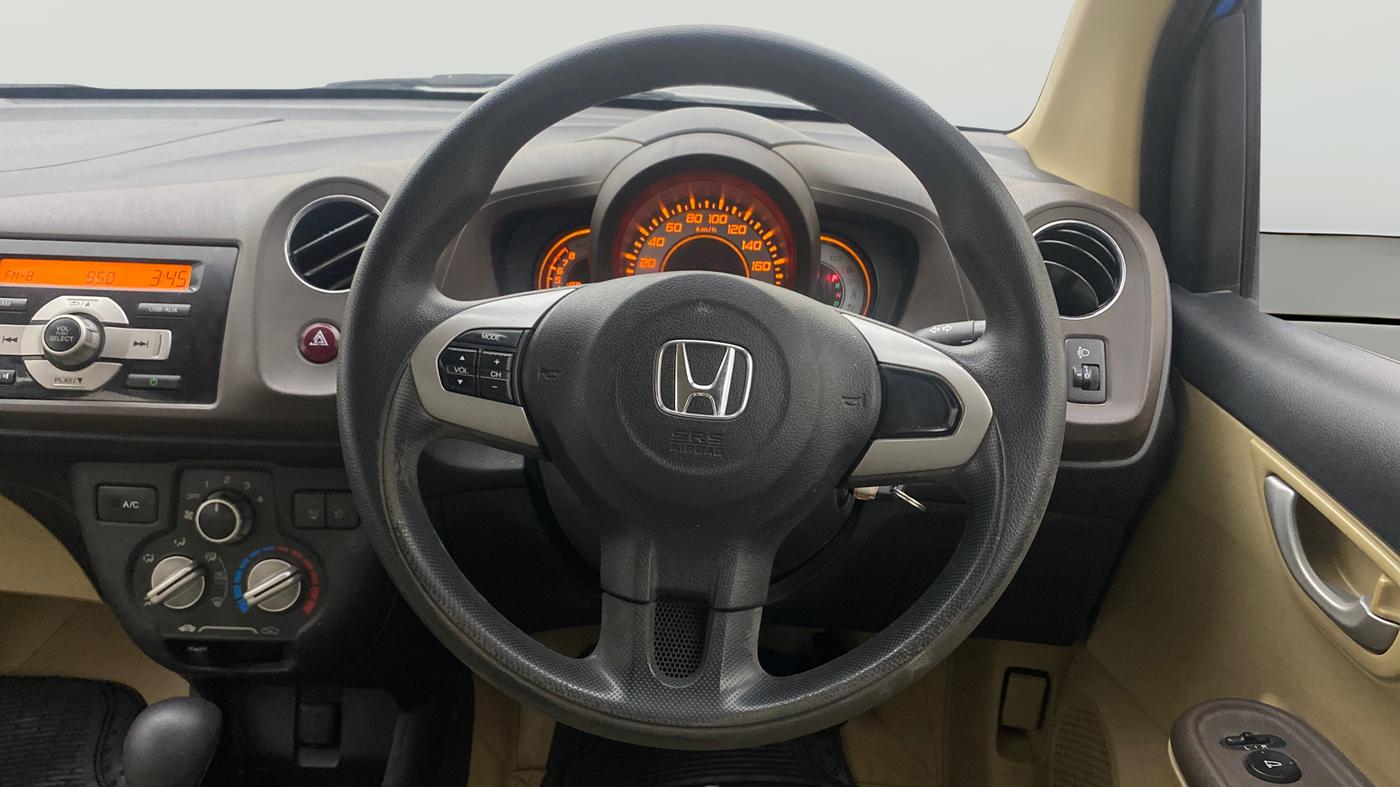 2013 Honda Brio VX AT, Petrol, Automatic, 59,913 km, Steering Wheel Close Up