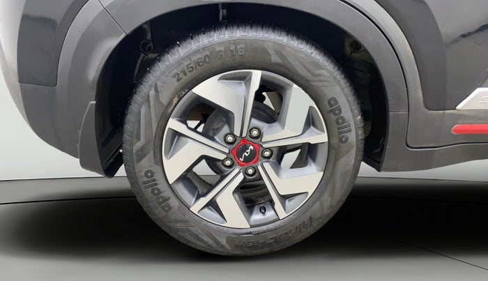 2022 KIA SONET GTX PLUS 1.0 IMT, CNG, Manual, 44,846 km, Right Rear Wheel