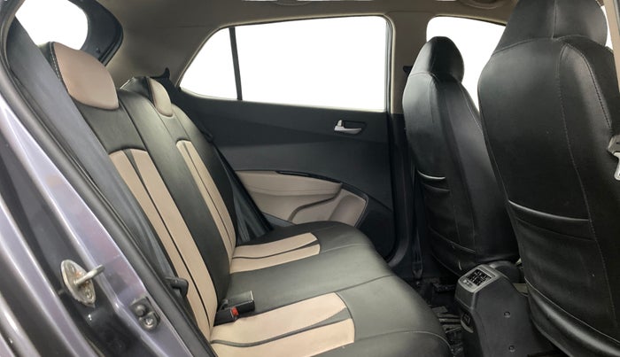 2016 Hyundai Grand i10 SPORTZ 1.2 KAPPA VTVT, Petrol, Manual, 51,478 km, Right Side Rear Door Cabin