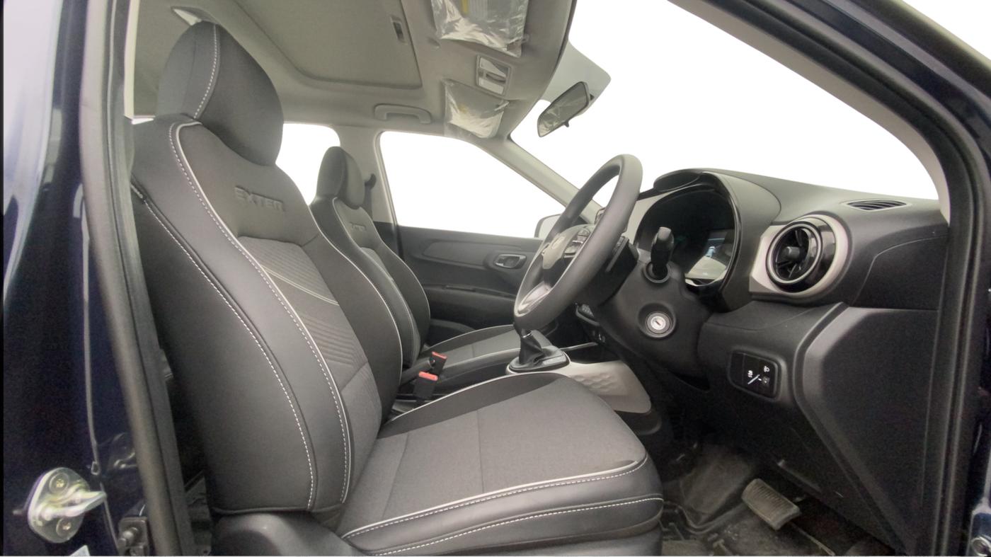 2025 Hyundai EXTER  SX 1.2 AMT, Petrol, Automatic, 1,140 km, Right Side Front Door Cabin