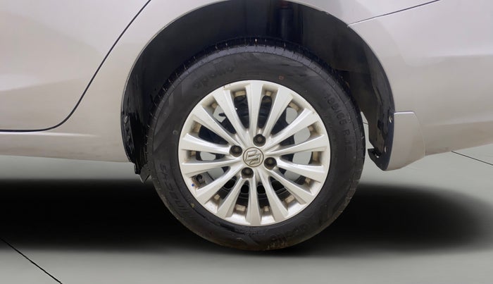 2017 Maruti Ciaz ZETA DIESEL 1.3, Diesel, Manual, 71,267 km, Left Rear Wheel