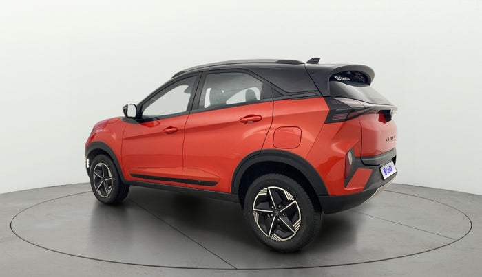 2023 Tata NEXON FEARLESS + SUNROOF AMT DUAL TONE 1.5 DIESEL, Diesel, Automatic, 15,482 km, Left Back Diagonal