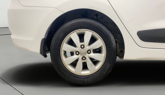 2014 Hyundai Xcent S 1.2, Petrol, Manual, 76,299 km, Right Rear Wheel