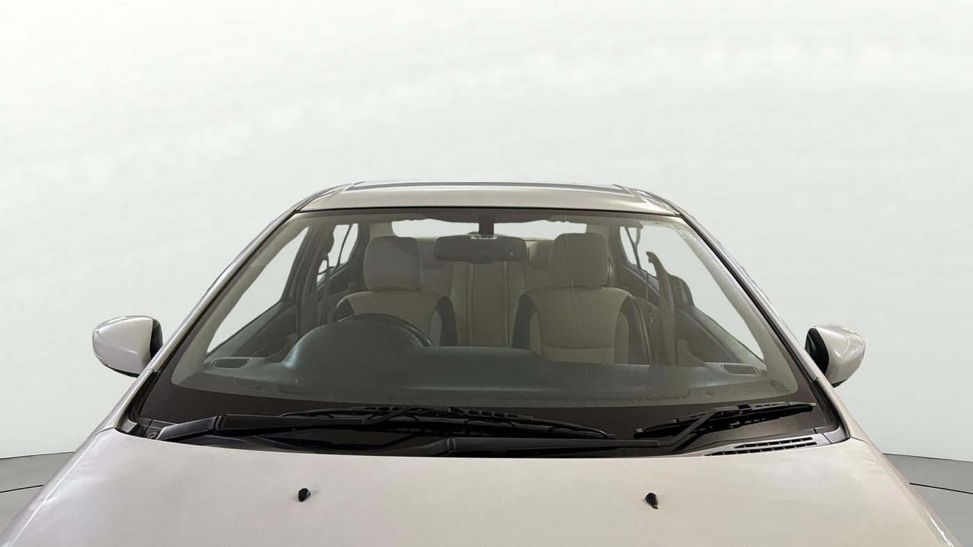 2015 Maruti Ciaz ZXI AT, CNG, Automatic, 69,197 km, Front Windshield