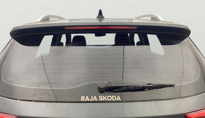 2023 Skoda KUSHAQ STYLE 1.0L TSI AT, Petrol, Automatic, 17,978 km, Rear Windshield