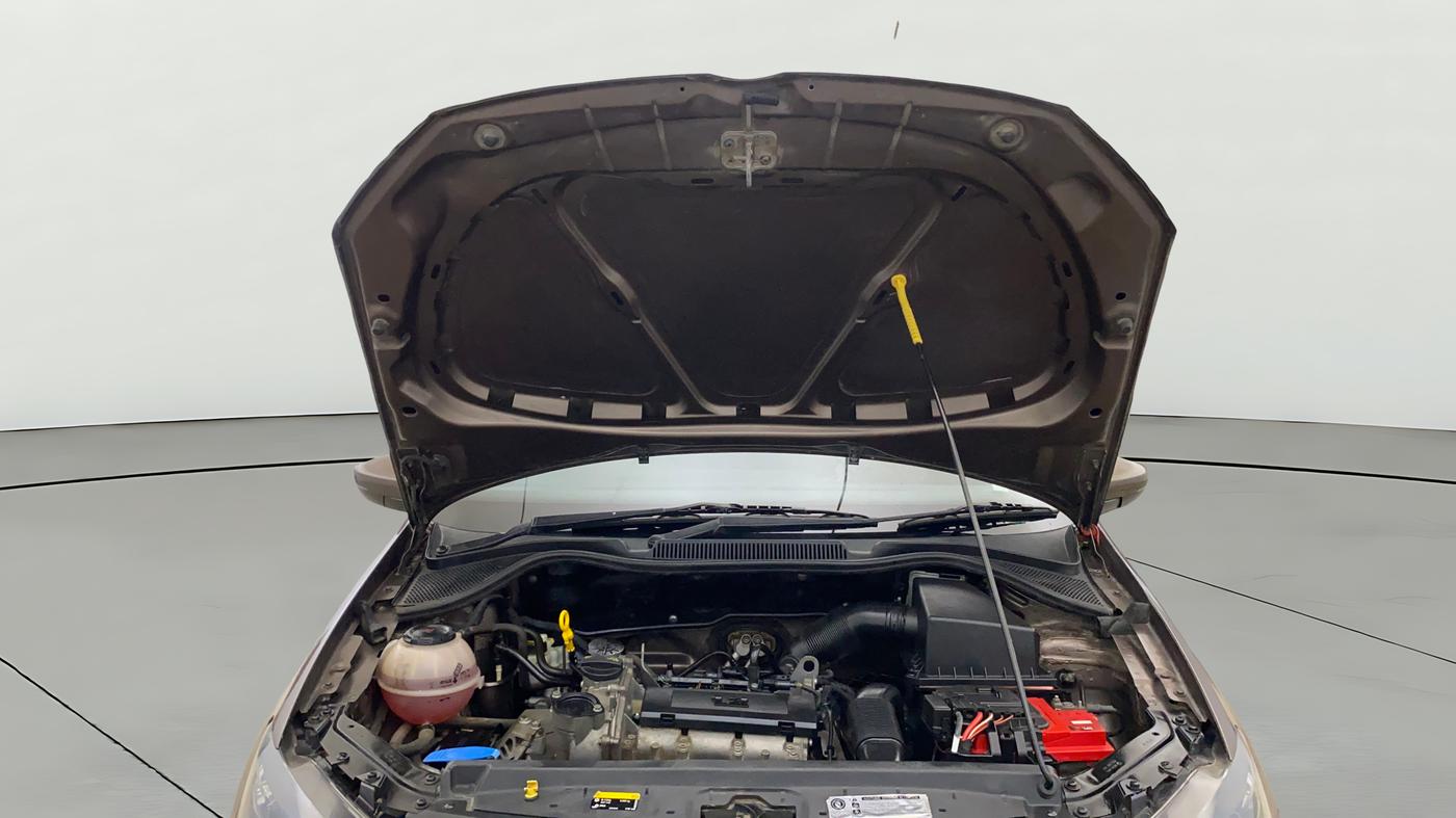 2018 Volkswagen Polo HIGHLINE PLUS 1.2(16 ALLOY, Petrol, Manual, 51,808 km, Open Bonet