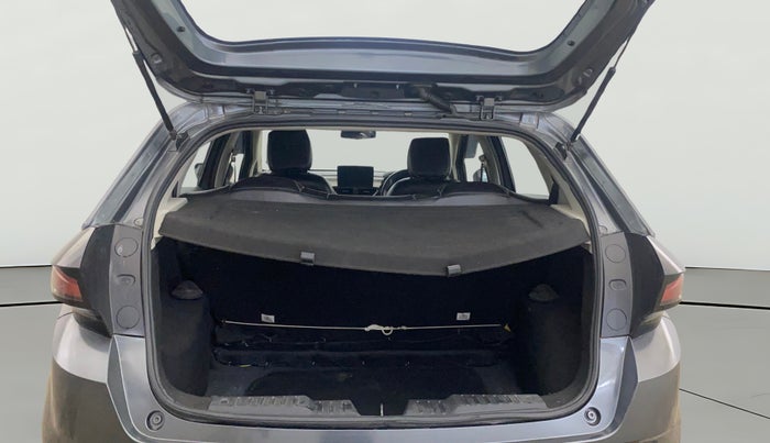 2023 Tata ALTROZ XM PLUS SUNROOF, Petrol, Manual, 23,443 km, Boot Open Zoomed View
