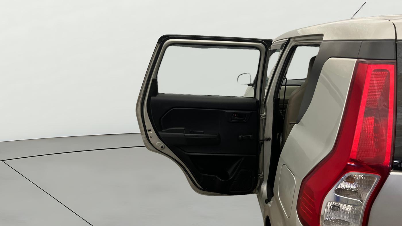 2021 Maruti New Wagon-R LXI CNG 1.0, CNG, Manual, 1,03,756 km, LHS Rear Door