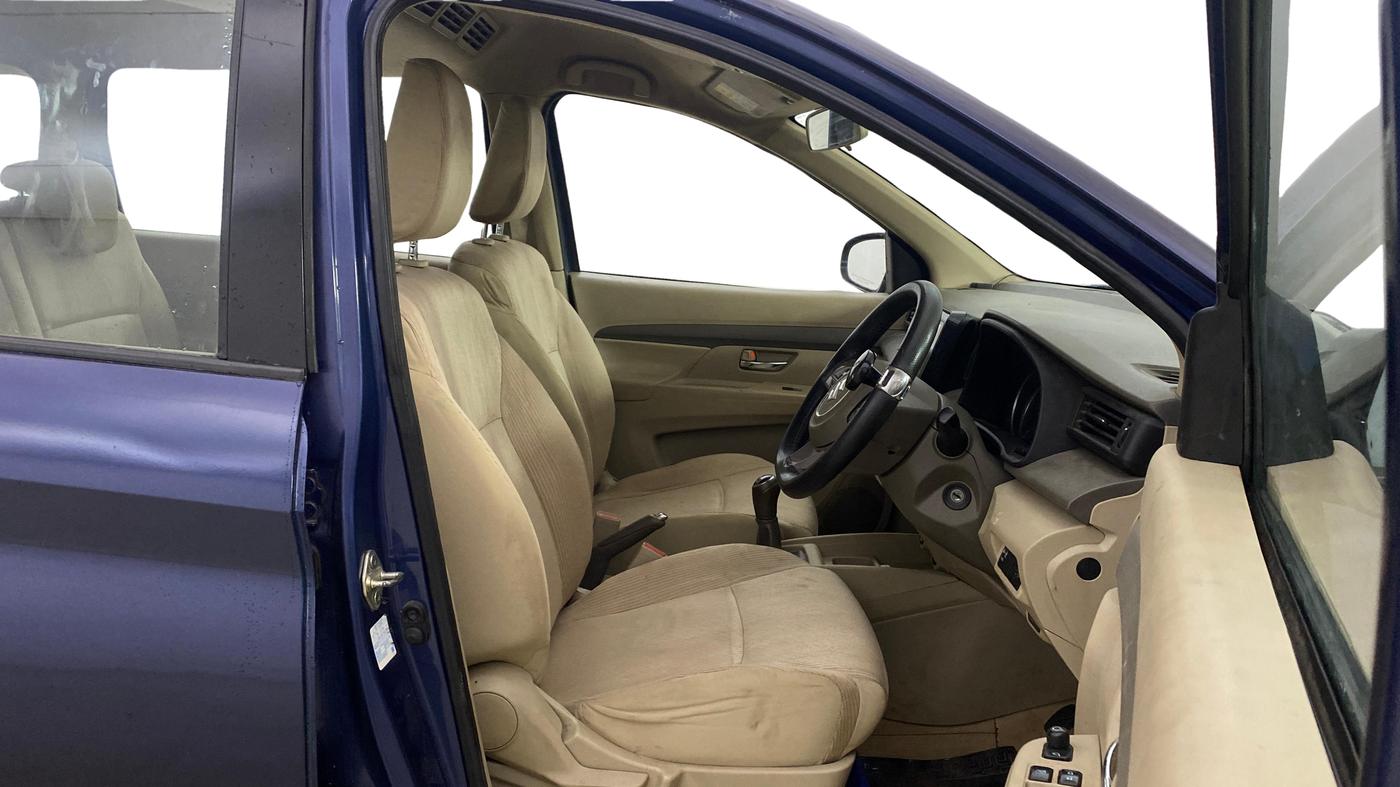 2021 Maruti Ertiga VXI CNG, CNG, Manual, 62,408 km, Right Side Front Door Cabin