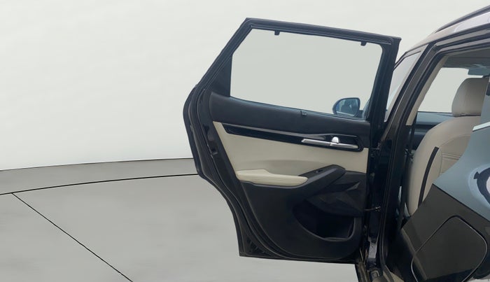 2020 KIA SELTOS HTX 1.5 PETROL, Petrol, Manual, 1,07,498 km, LHS Rear Door