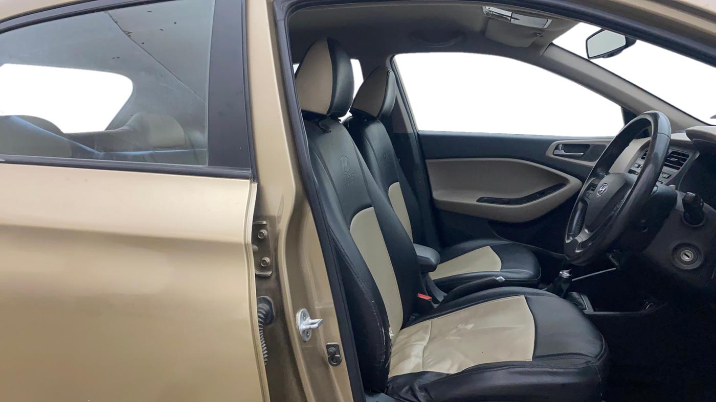 2014 Hyundai Elite i20 SPORTZ 1.2, Petrol, Manual, 39,928 km, Right Side Front Door Cabin
