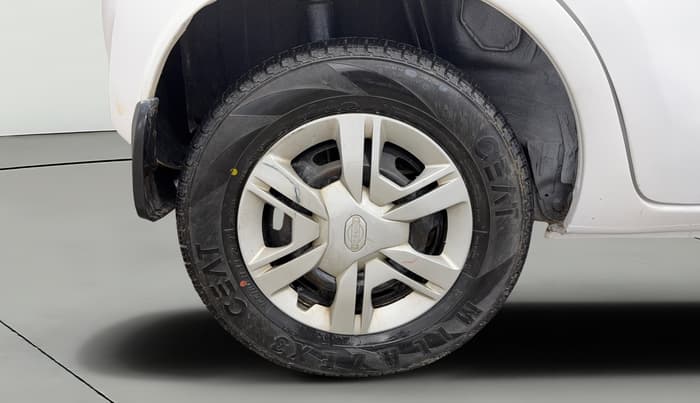 2017 Datsun Redi Go T(O) 1.0, CNG, Manual, 67,784 km, Right Rear Wheel