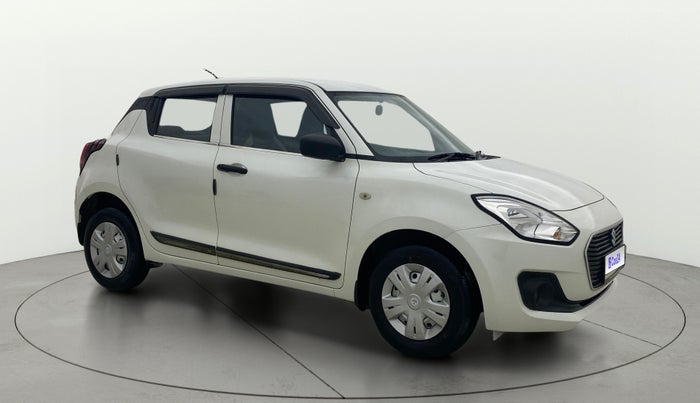 2020 Maruti Swift LXI, Petrol, Manual, 32,747 km, Right Front Diagonal