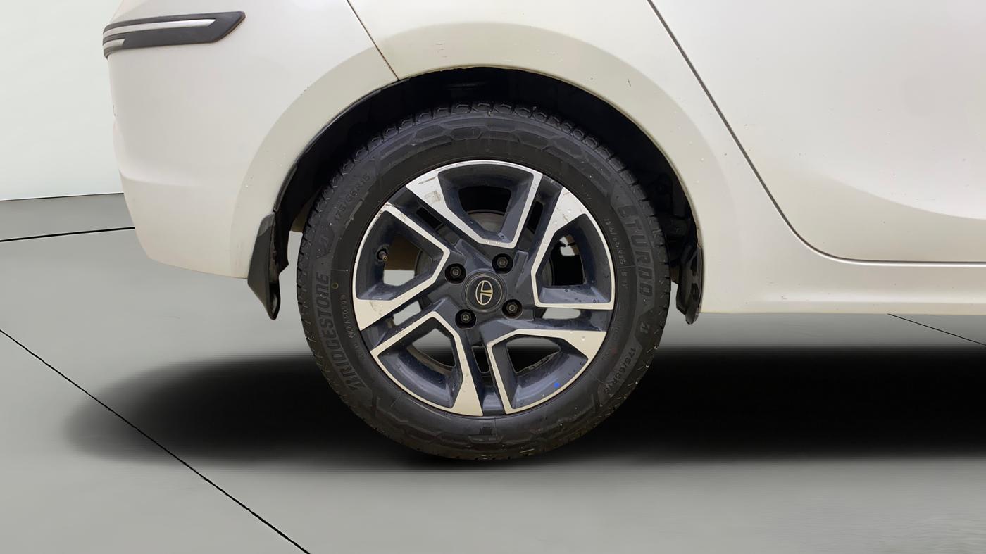 2018 Tata TIGOR XZA PETROL, CNG, Automatic, 77,001 km, Right Rear Wheel