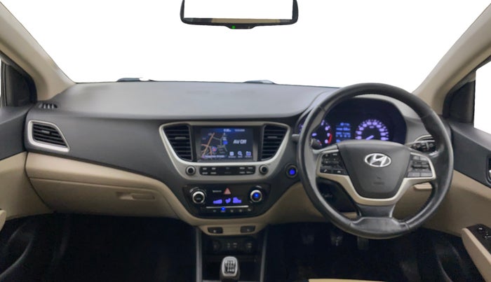 2017 Hyundai Verna 1.6 VTVT SX O, Petrol, Manual, 81,006 km, Dashboard