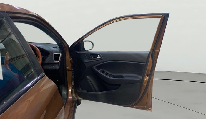 2018 Hyundai i20 Active 1.2 S, Petrol, Manual, 40,587 km, RHS Front Door