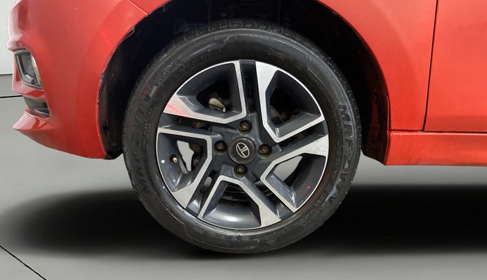 2020 Tata Tiago XZA PLUS PETROL, Petrol, Automatic, 36,825 km, Left Front Wheel