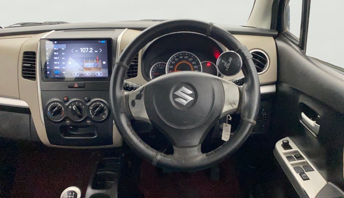2014 Maruti Wagon R 1.0 VXI, Petrol, Manual, 35,804 km, Steering Wheel Close Up
