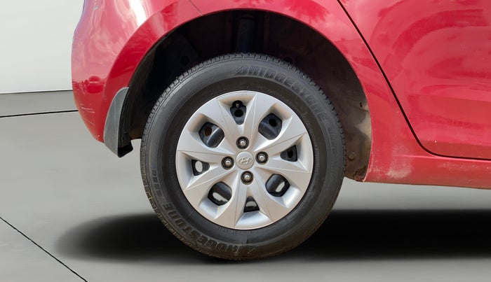 2020 Hyundai Elite i20 MAGNA PLUS 1.2, Petrol, Manual, 26,988 km, Right Rear Wheel