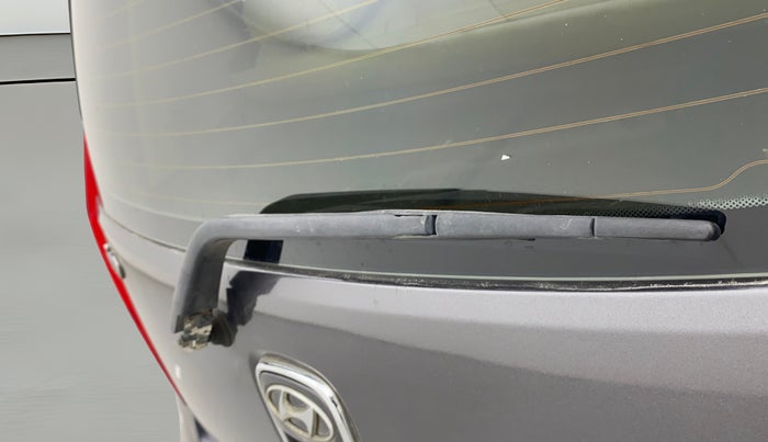 2013 Hyundai i10 SPORTZ 1.2, Petrol, Manual, 1,03,373 km, Rear Wiper