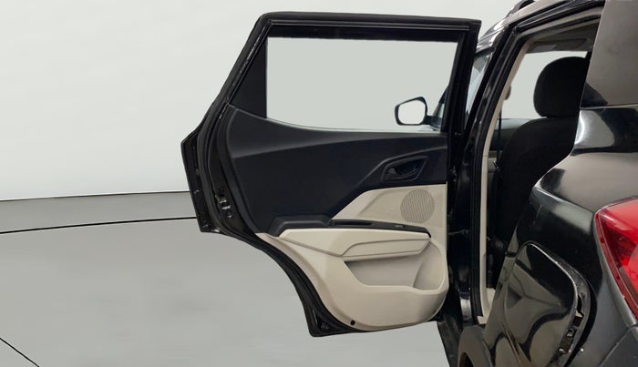 2023 Mahindra XUV300 W4 1.2 PETROL, Petrol, Manual, 30,416 km, LHS Rear Door