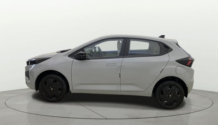 2025 Tata ALTROZ Creative S Petrol 5AMT, Petrol, Automatic, 185 km, Left Side