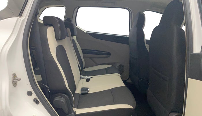 2020 Renault TRIBER RXT, Petrol, Manual, 27,783 km, Right Side Rear Door Cabin