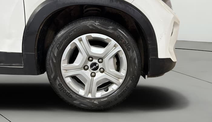 2021 KIA SONET HTK PLUS 1.2, Petrol, Manual, 40,140 km, Right Front Wheel