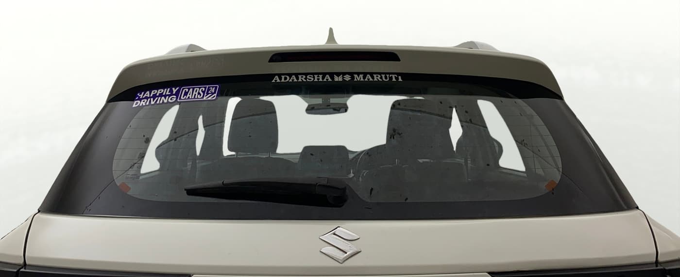 2023 Maruti BREZZA ZXI + SMART HYBRID, Petrol, Manual, 73,681 km, Rear Windshield