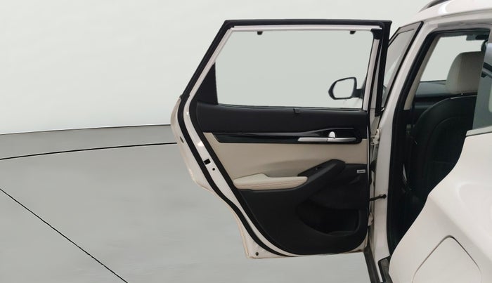 2020 KIA SELTOS GTX PLUS AT 1.5 DIESEL, Diesel, Automatic, 67,305 km, LHS Rear Door