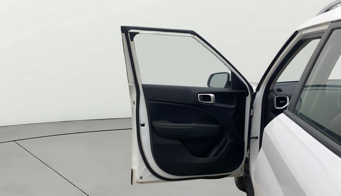 2021 Hyundai VENUE SX (O) 1.5 CRDI, Diesel, Manual, 52,295 km, LHS Front Door