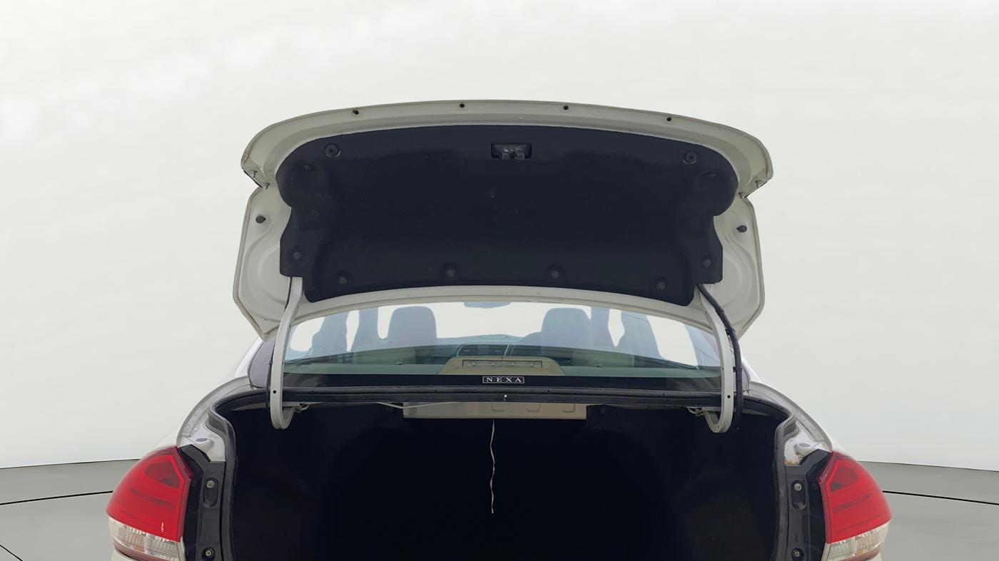 2022 Maruti Ciaz ALPHA  AT 1.5 SHVS PETROL, Petrol, Automatic, 95,494 km, Boot Door Open