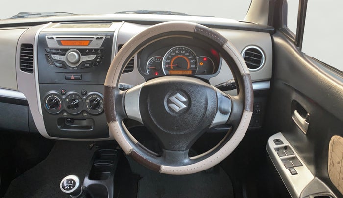 2013 Maruti Wagon R 1.0 VXI, CNG, Manual, 80,182 km, Steering Wheel Close Up