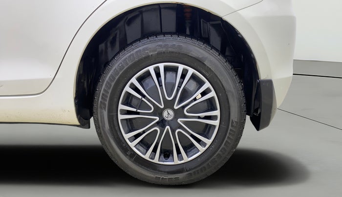 2016 Maruti Swift VXI, CNG, Manual, 85,507 km, Left Rear Wheel