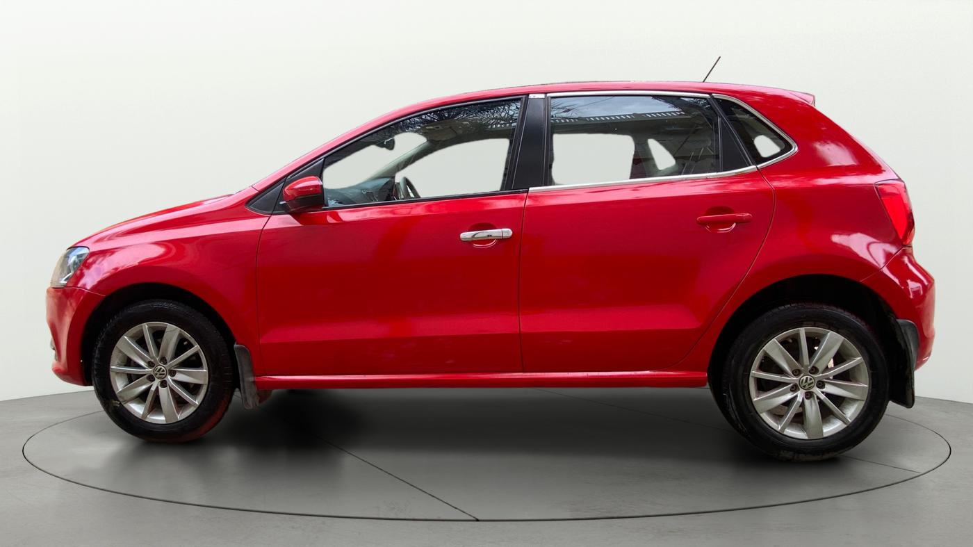 2017 Volkswagen Polo HIGHLINE1.2L, Petrol, Manual, 80,408 km, Left Side