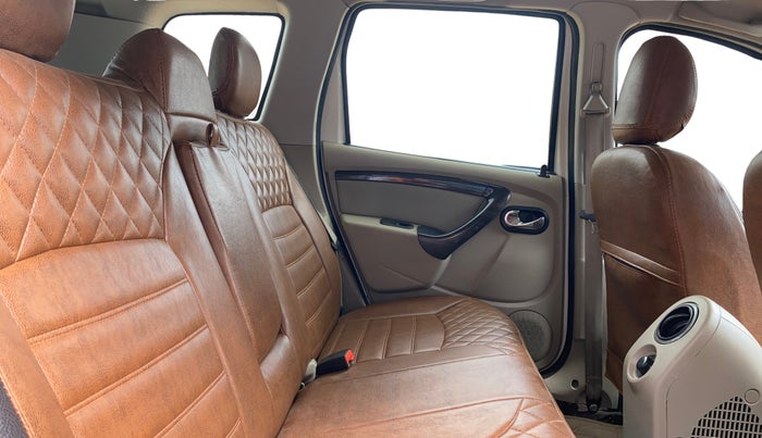 2017 Nissan Terrano XV D THP 110 PS, Diesel, Manual, 77,869 km, Right Side Rear Door Cabin