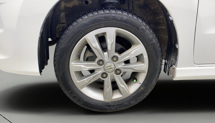 2014 Maruti Wagon R Stingray VXI, Petrol, Manual, 38,624 km, Left Front Wheel